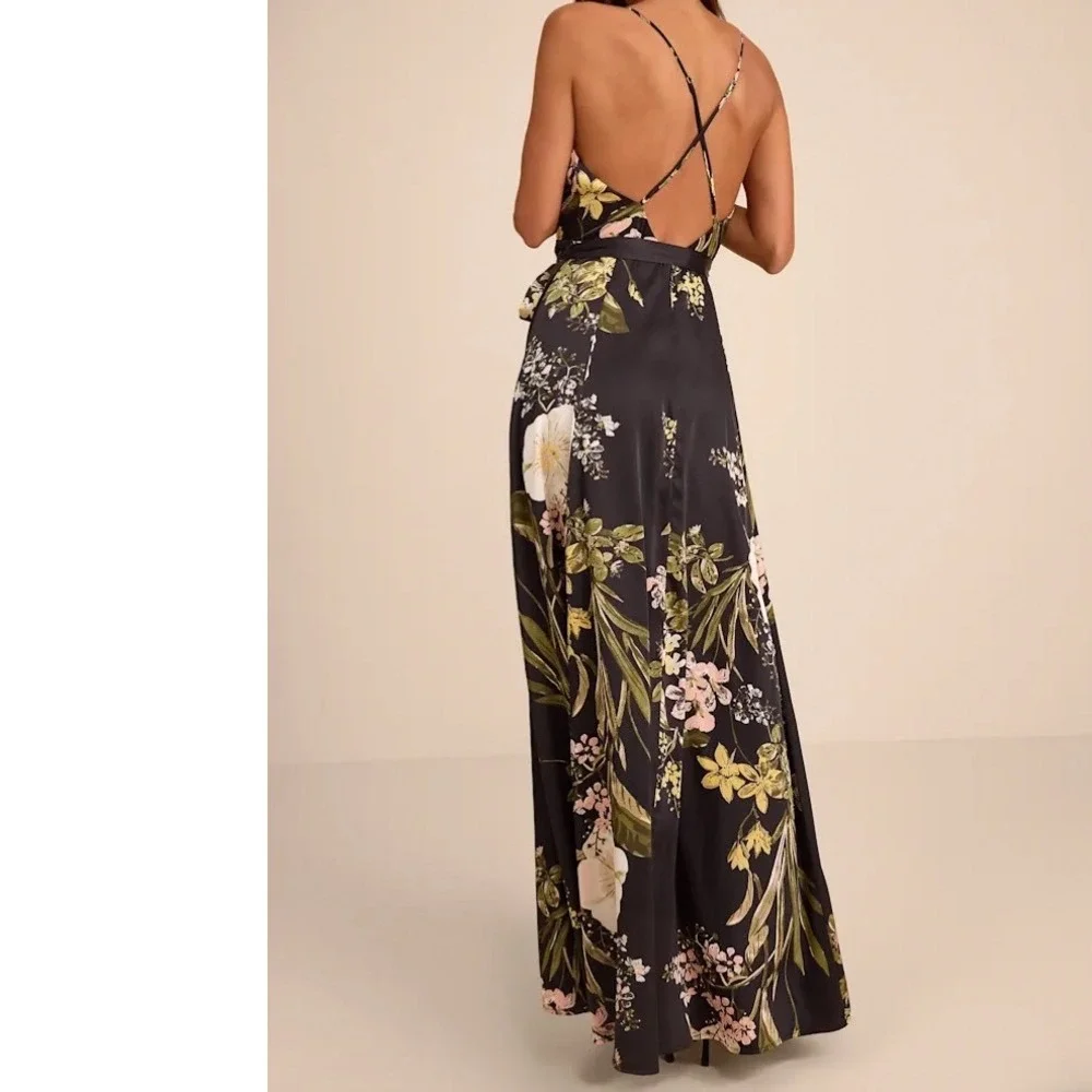 Lulu's Black Floral Maxi Dress with slit. Size medium - Picture 2 of 13